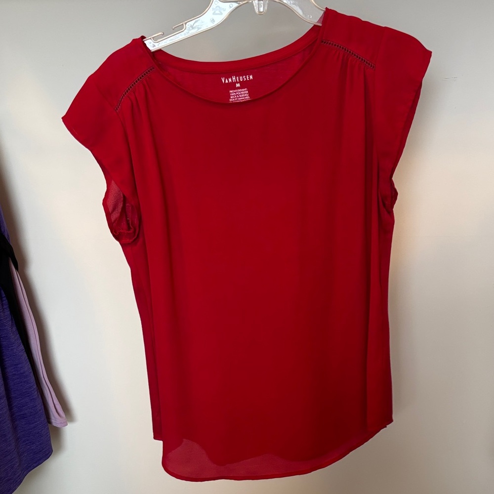 Van Heusen Women's Scarlet Blouse